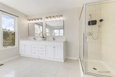 818 W Lukas Avenue, Palatine, IL 60067 - Photo 28