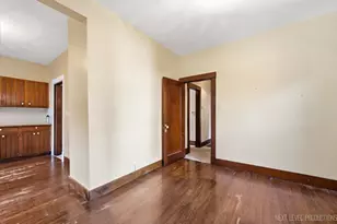 242 N Lincoln St, Batavia, IL 60510 - Photo 14