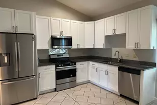 1201 E Chestnut St, Kankakee, IL 60901 - Photo 4