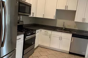 1201 E Chestnut St, Kankakee, IL 60901 - Photo 6