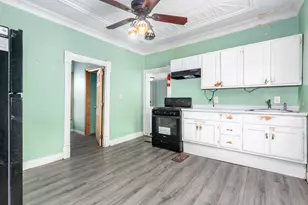 214 Sheridan St, Joliet, IL 60436 - Photo 8