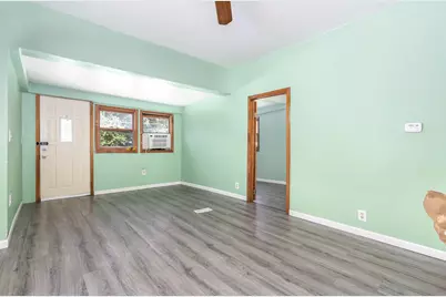 214 Sheridan Street, Joliet, IL 60436 - Photo 4