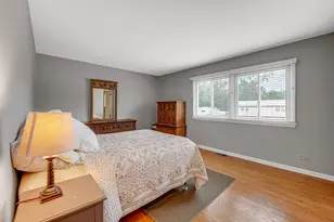 9031 Shady Dr, Hickory Hills, IL 60457 - Photo 14