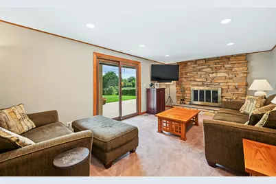 567 Hamilton Avenue, Westmont, IL 60559 - Photo 16