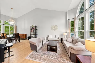 2052 Shady Grove Court, Naperville, IL 60565 - Photo 6