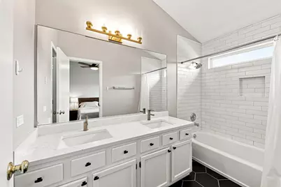 2052 Shady Grove Court, Naperville, IL 60565 - Photo 18