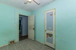 218 E South St, Geneseo, IL 61254 - Photo 12