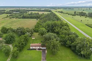12793 Black Rd, Morrison, IL 61270 - Photo 46