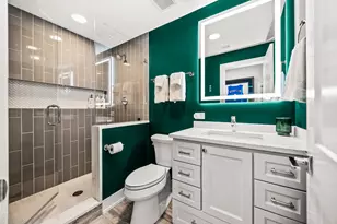 2536 Oak Ave, Northbrook, IL 60062 - Photo 30
