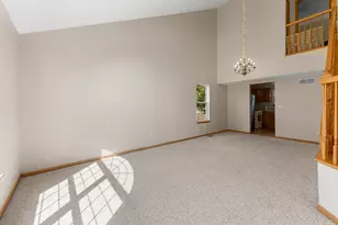 2210 Candlewood Dr, Plainfield, IL 60586 - Photo 10