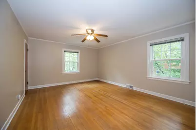 2701 W Fitch Avenue, Chicago, IL 60645 - Photo 10