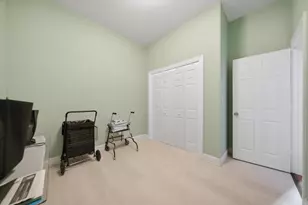 6528 N Francisco Ave, Chicago, IL 60645 - Photo 16