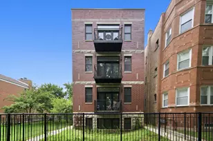 6528 N Francisco Ave, Chicago, IL 60645 - Photo 2