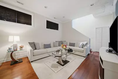 6528 N Francisco Avenue #1E, Chicago, IL 60645 - Photo 4