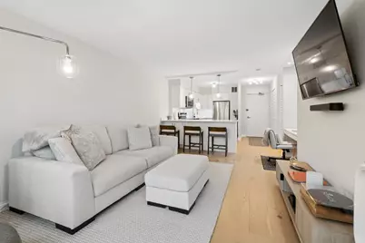 1560 N Sandburg Terrace #2109J, Chicago, IL 60610 - Photo 6