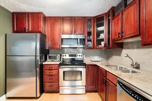 33 W Delaware Pl, Chicago, IL 60610 - Photo 6