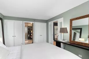33 W Delaware Pl, Chicago, IL 60610 - Photo 8