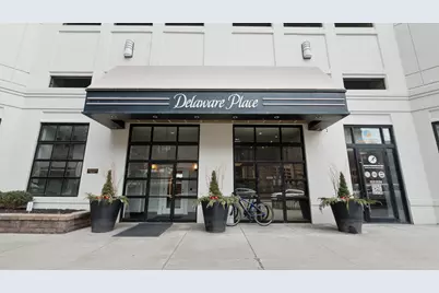 33 W Delaware Place #18H, Chicago, IL 60610 - Photo 2