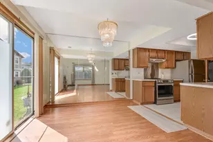 4007 193rd St, Country Club Hills, IL 60478 - Photo 8