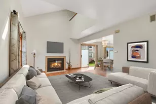 4007 193rd St, Country Club Hills, IL 60478 - Photo 2