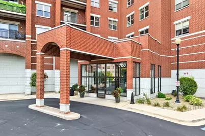 1700 Riverwoods Drive #706, Melrose Park, IL 60160 - Photo 2