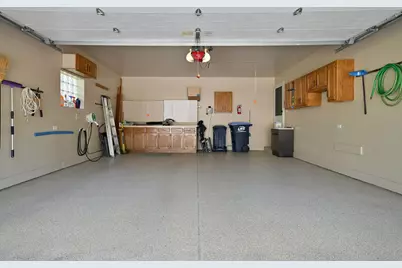 7821 Dorchester Lane, Darien, IL 60561 - Photo 40