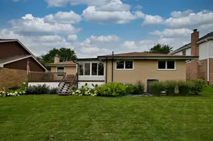 7821 Dorchester Ln, Darien, IL 60561 - Photo 54