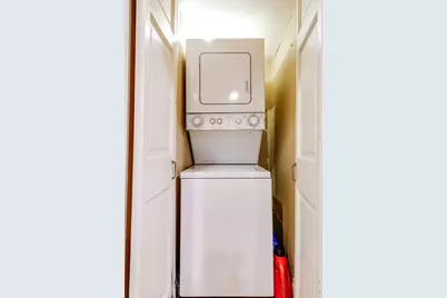 57 E Cedar Street, Chicago, IL 60611 - Photo 18