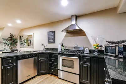 57 E Cedar Street, Chicago, IL 60611 - Photo 8