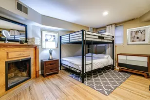 57 E Cedar St, Chicago, IL 60611 - Photo 16