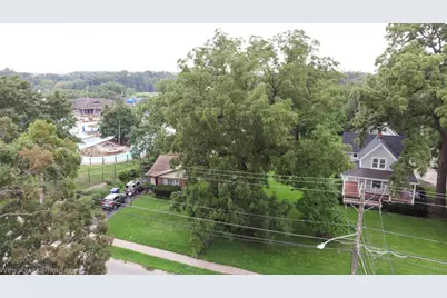 1961 Miner Street, Des Plaines, IL 60016 - Photo 32