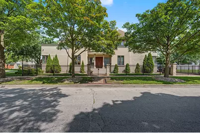 1915 S Washington Avenue, Park Ridge, IL 60068 - Photo 2