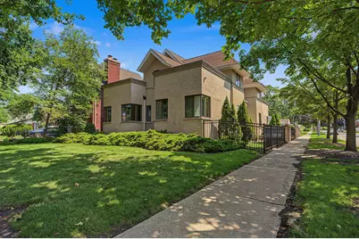 1915 S Washington Avenue, Park Ridge, IL 60068 - Photo 4