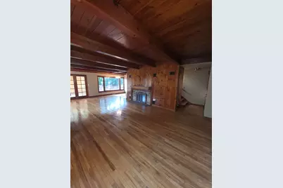 454 N Commonwealth Avenue, Elgin, IL 60123 - Photo 2