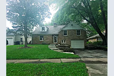 454 N Commonwealth Avenue, Elgin, IL 60123 - Photo 1