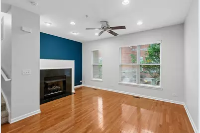 521 Chicago Avenue #H, Evanston, IL 60202 - Photo 8