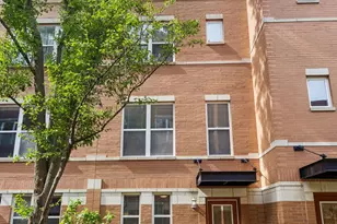 521 Chicago Ave, Evanston, IL 60202 - Photo 1