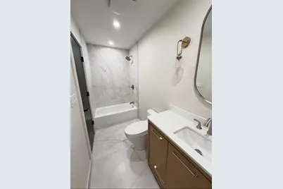 8702 W Bruce Drive W, Niles, IL 60714 - Photo 14