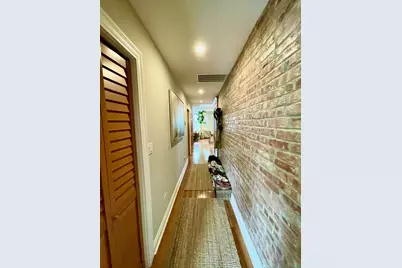 2537 N California Avenue #2, Chicago, IL 60647 - Photo 6