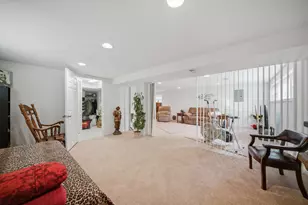 6428 W 85th St, Burbank, IL 60459 - Photo 14
