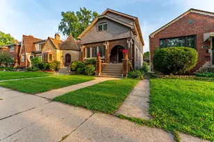7114 35th St, Berwyn, IL 60402 - Photo 2