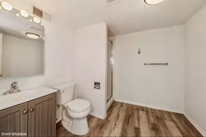 8050 N Prospect Street, Niles, IL 60714 - Photo 18