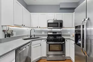4307 N Troy St, Chicago, IL 60618 - Photo 10