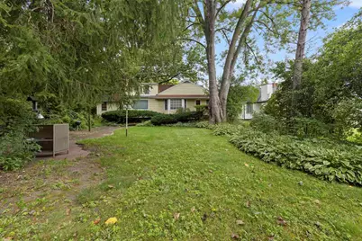 1721 Parkview Avenue, Rockford, IL 61107 - Photo 26