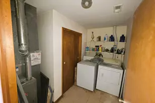 16131 Hermitage Ave, Markham, IL 60428 - Photo 12