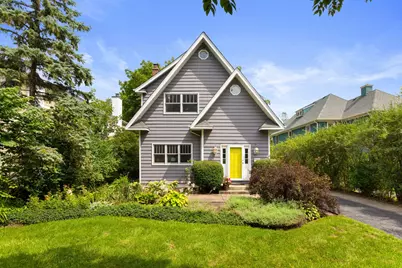 139 Washington Circle, Lake Forest, IL 60045 - Photo 1