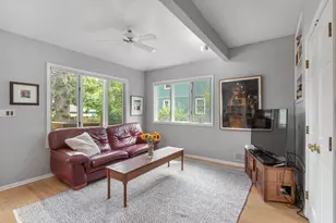 139 Washington Cir, Lake Forest, IL 60045 - Photo 14