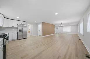 9839 Meade Ave, Oak Lawn, IL 60453 - Photo 6