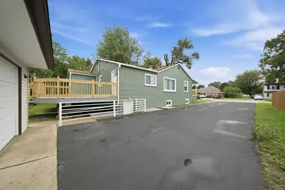 9839 Meade Avenue, Oak Lawn, IL 60453 - Photo 30