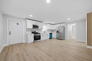 9839 Meade Ave, Oak Lawn, IL 60453 - Photo 8